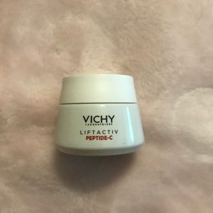 VICHY anti-aging day cream